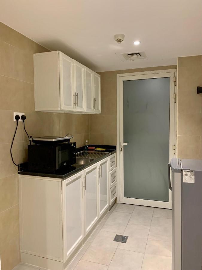 Al Rawdha Hotel Apartments Шарджа Екстер'єр фото