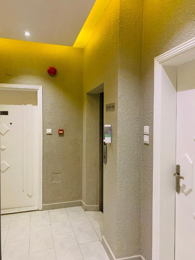 Al Rawdha Hotel Apartments Шарджа Екстер'єр фото